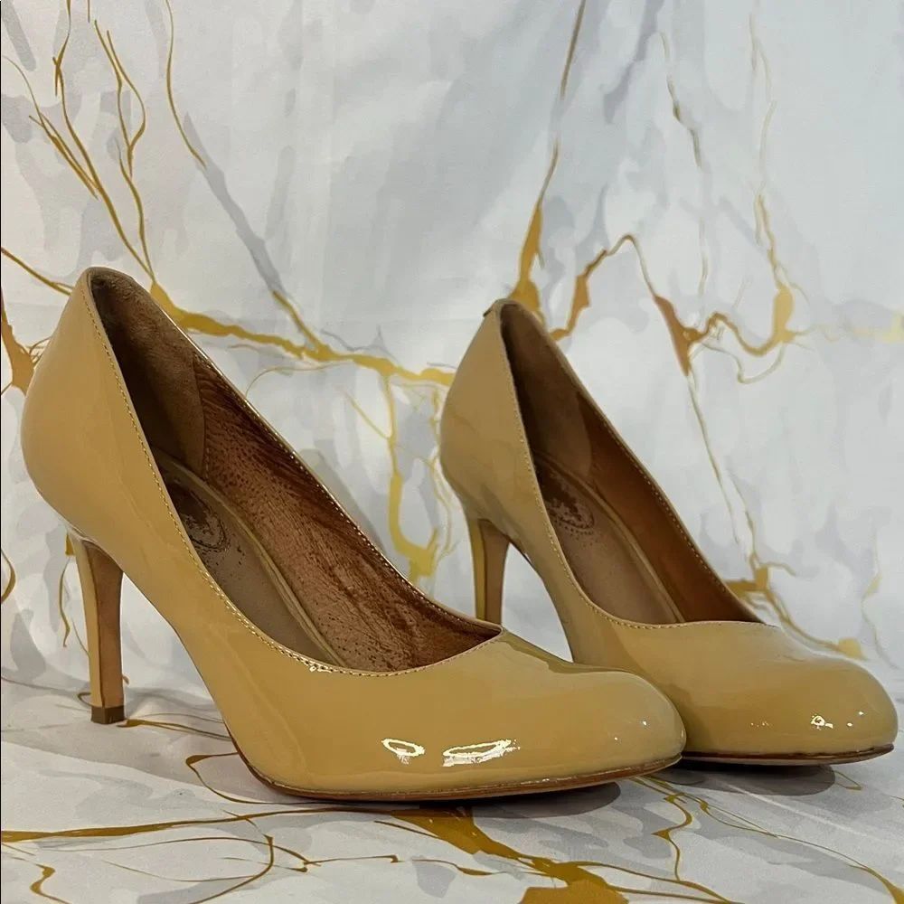 * Corso Como patent leather pumps in a nude/tan